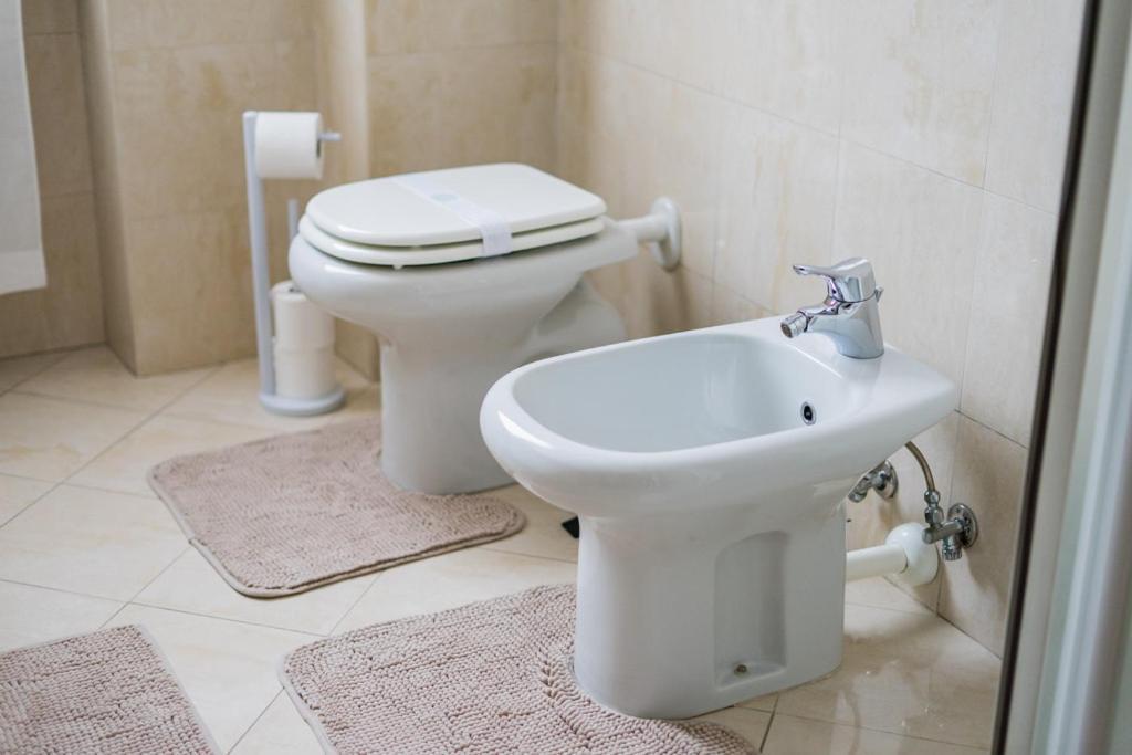 Elegant Apartment In Bergamo Center ภายนอก รูปภาพ